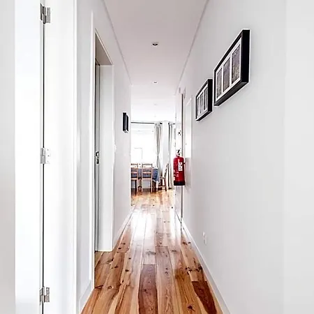 Bed and breakfast Lx Design Near Congress Center Lisboa