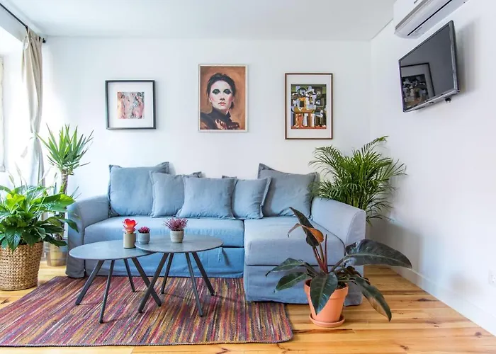 Lx Design Near Congress Center 4*