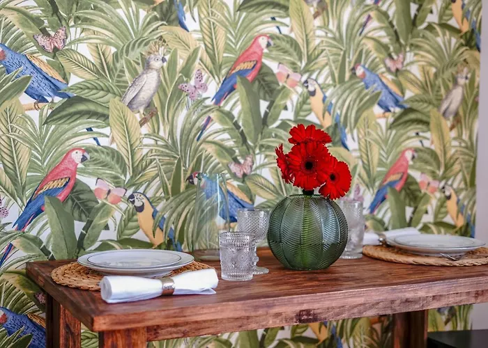 Lx Design Near Congress Center 4*