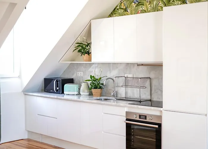 Lx Design Near Congress Center