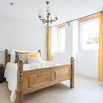 Bed & Breakfast Lx Design Near Congress Center